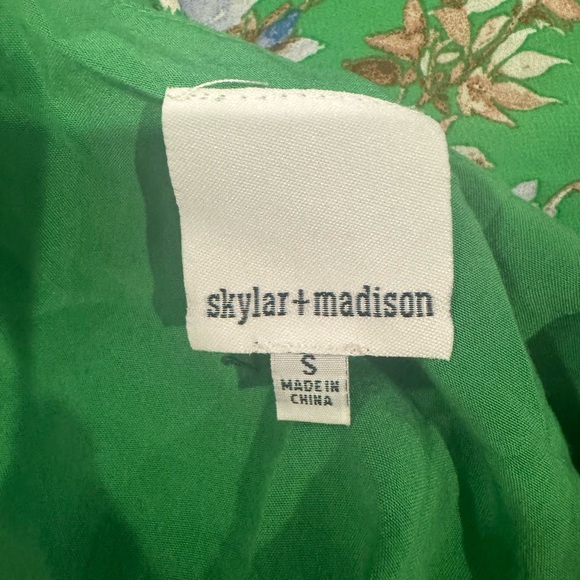 Skylar + Madison Green Japanese Floral Puff Mini Dress with Tie Back - Picture 3 of 3